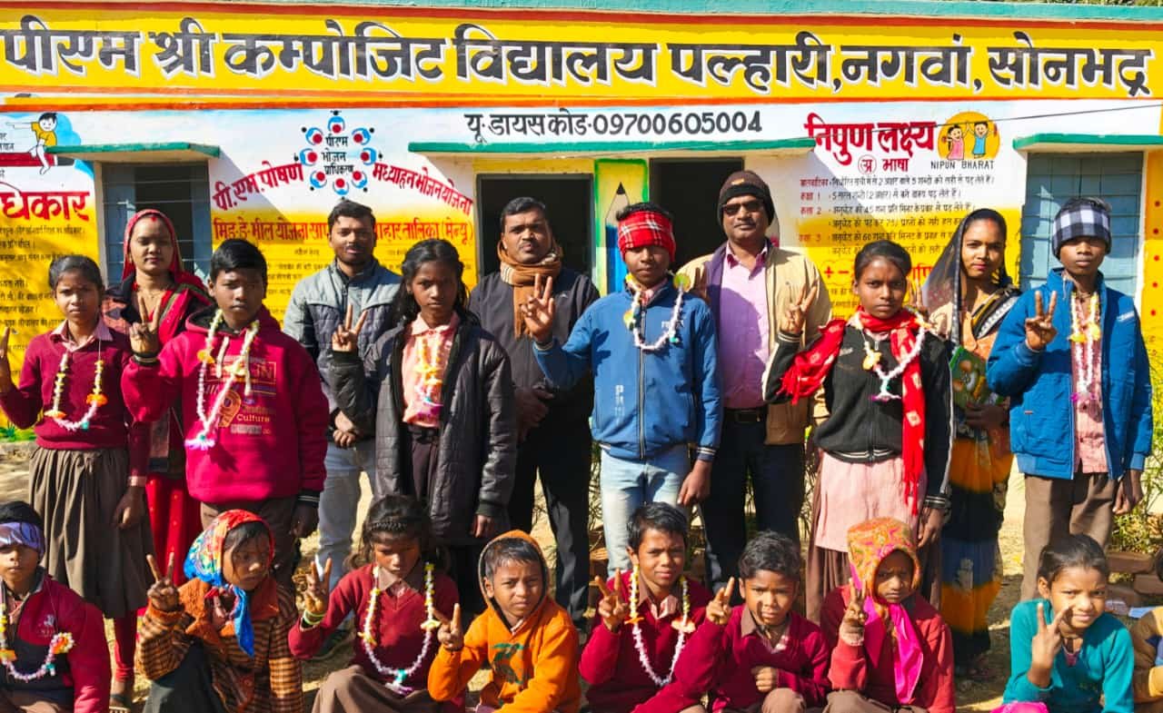 पीएमश्री पल्हारी में कक्षा नायकों का हुआ चयन  – हर कक्षा से एक बालक कक्षा नायक और एक बालिका कक्षा नायिका के रूप में चयनित